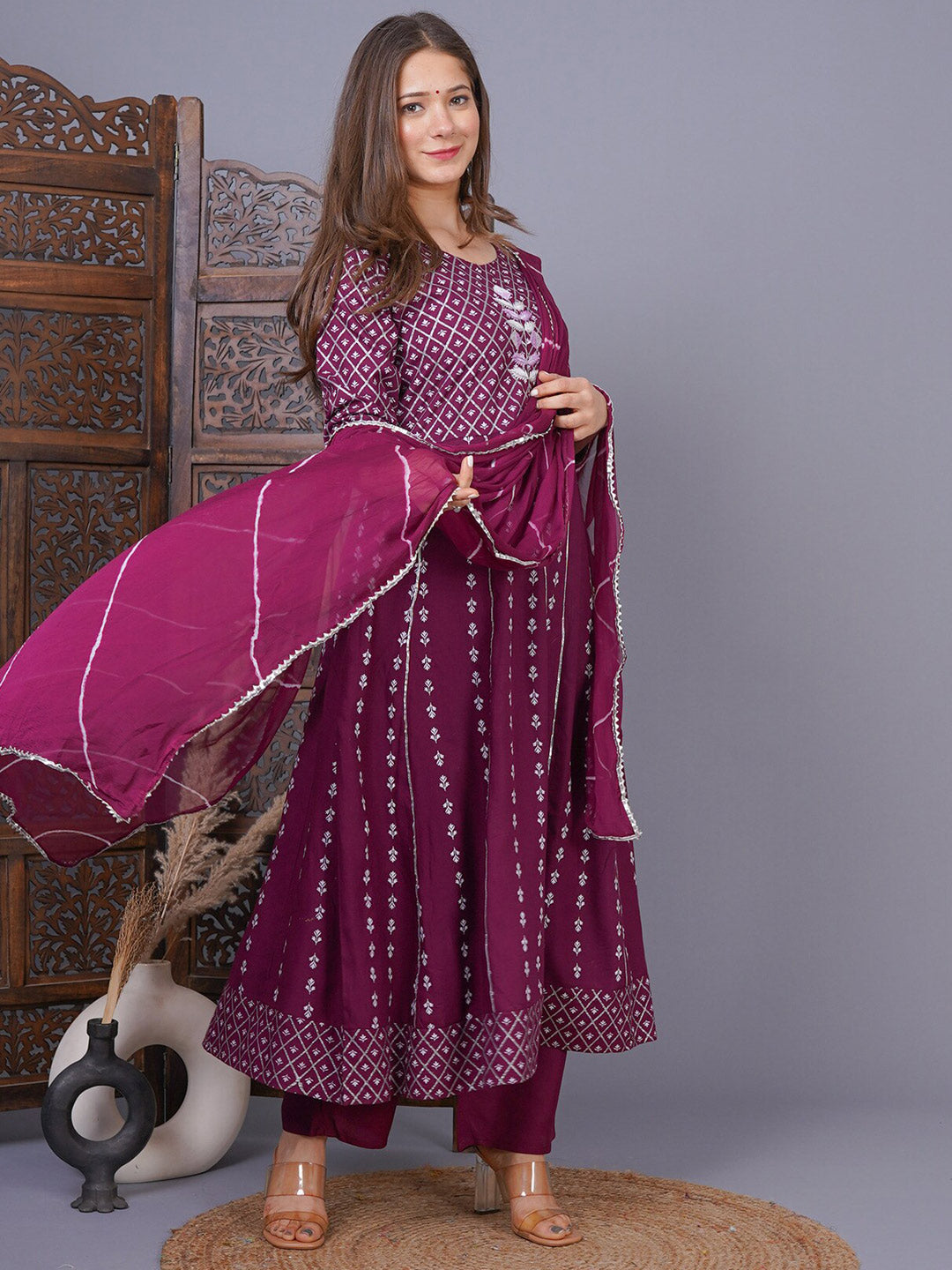 Singni Ethnic Motifs Embroidered Empire Anarkali Kurta With Trousers ...