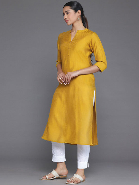 Libas Mandarin Collar Straight Kurta