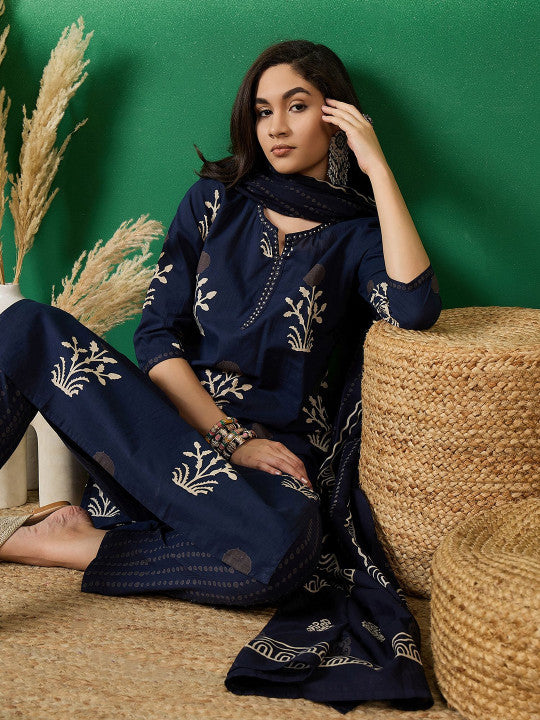 Sangria Notch Neck Printed Pure Cotton Kurta With Trousers & Dupatta