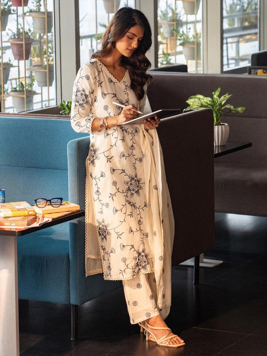 Libas Women Floral Embroidered Regular Kurta with Trousers & With Dupatta