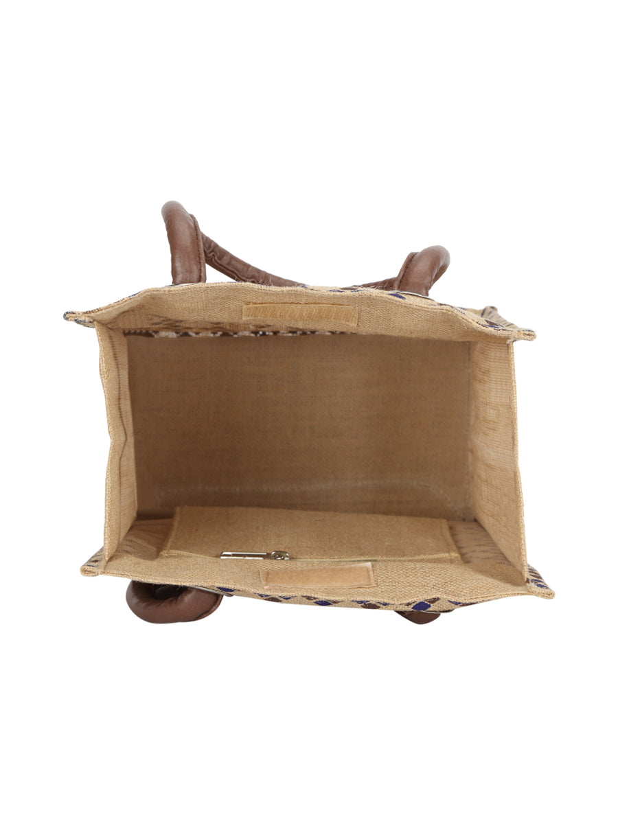 13 X 10 X 8 - DIAMOND PRINT BIG EYELET LUNCH WITH BOTTOM BOARD (B-043-NATURAL)