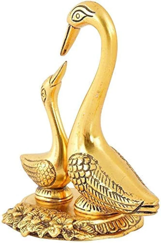 Chhariya Crafts Metal Pair of Kissing Duck Love Bird Metal Gift Item for Home and Office Decorative Showpiece - 12 cm 
