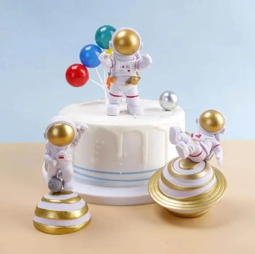 SATYAM KRAFT 3 Pcs Astronaut Figurines | Outer Space-Themed Action Figures | Gift for Him/Her, Mother's Day, Home Decor | PVC Astronaut Showpiece,Table Decoration, Space Gift,Living Room