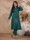 ISHIN Women's Green Jacquard Style Ethnic Motifs Straight Winterwear Kurta