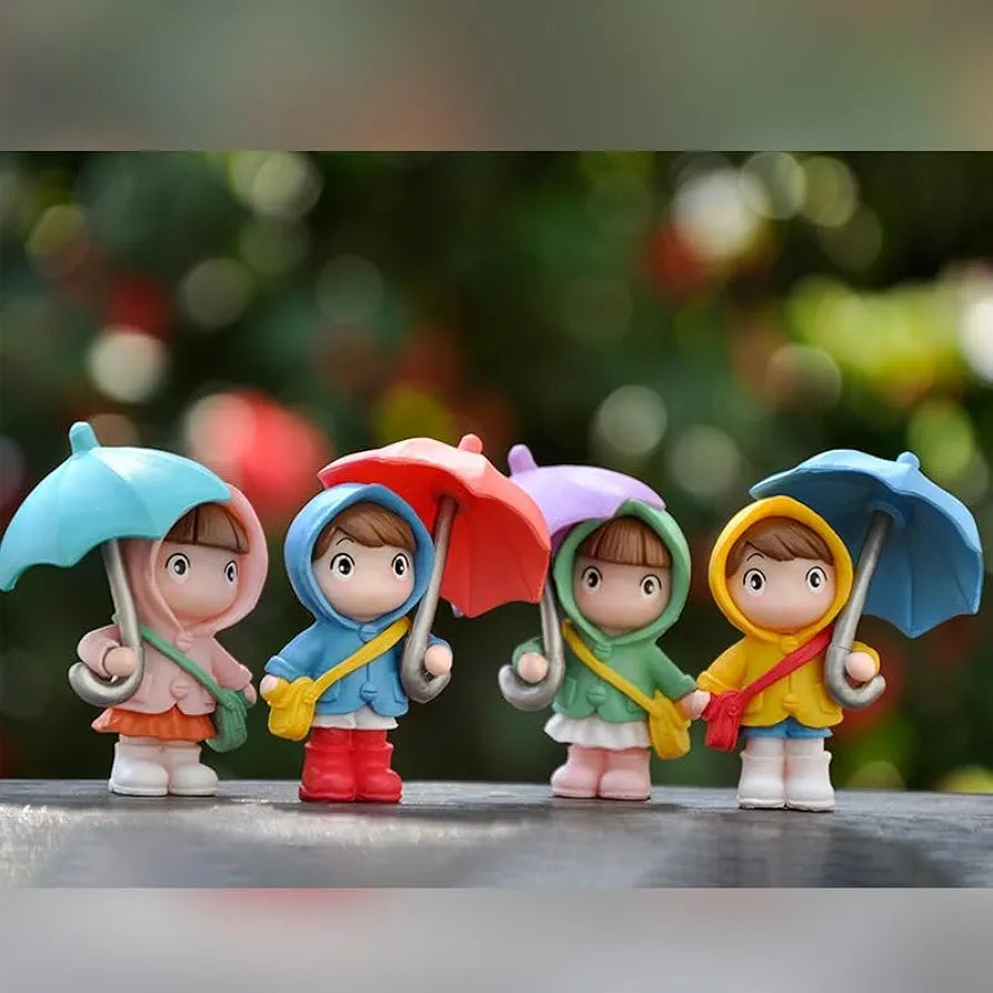 SATYAM KRAFT Resin 4 Pcs Miniature Cute Brother Sister Figurines with Open Umbrella|Rakshabandhan Gift for Him/Her,DIY Fairy Garden Accessories|Mini Dollhouse Decoration|Home Décor,Craft,Multicolor