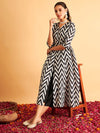 Shae by Sassafras Women Black & White Chevron Printed Anarkali Kurta