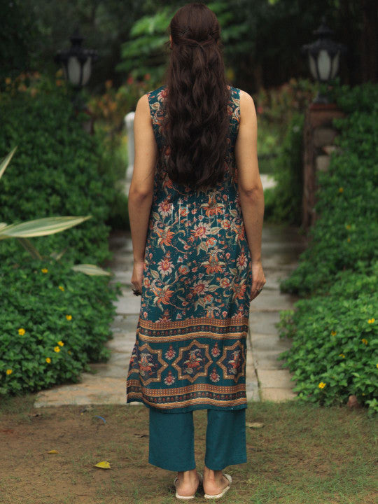 anayna Floral Printed Mandarin Collar Straight Kurta With Trousers