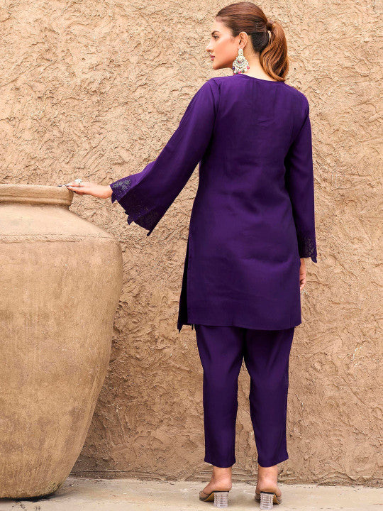 Embellished Sequinned V-Neck Tunic With Trousers