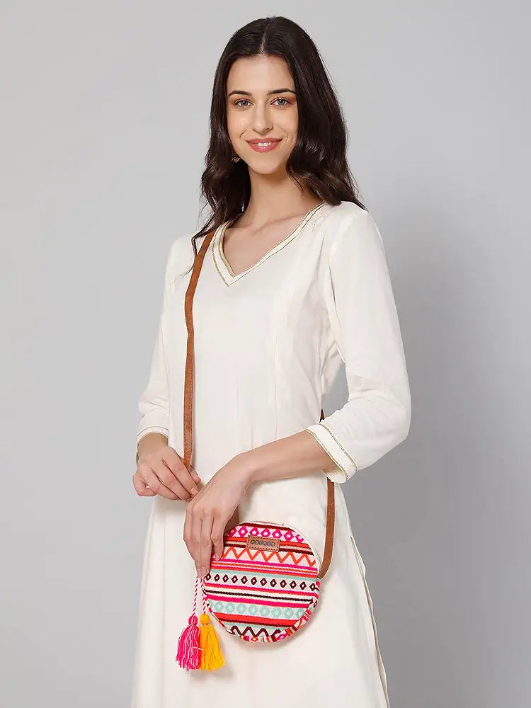 ASTRID Round Textured Sling Bag For Girls With Zip