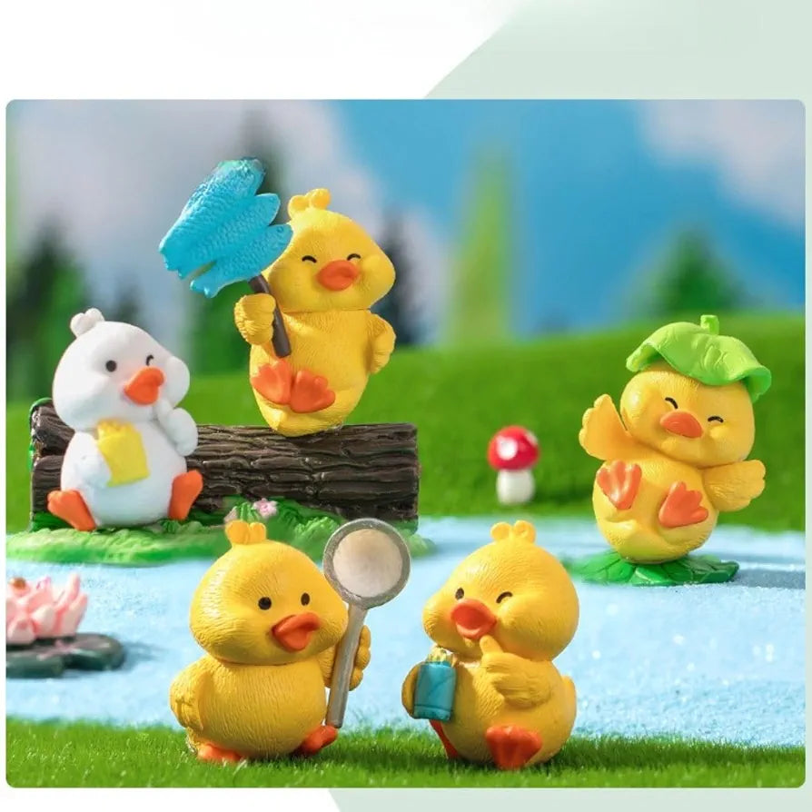 SATYAM KRAFT Resin 1 Set  Duck Miniature Figurines | Decorative Showpiece | Gift for Him/Her, Mother's Day, Home, Bedroom, Living Room, Office, Table, Car Dashboard | Festive Decor