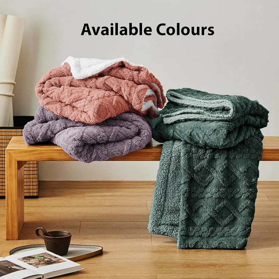 HOMEKART Flannel with Sherpa Luxurious Super Soft Fluffy Cozy Fuzzy Warm Reversible Single Bed Blanket for Winter 500GSM Blanket/Quilt Rajaai - Color- Bottle Green, 220 x 150 Cm, Weight- 2kg