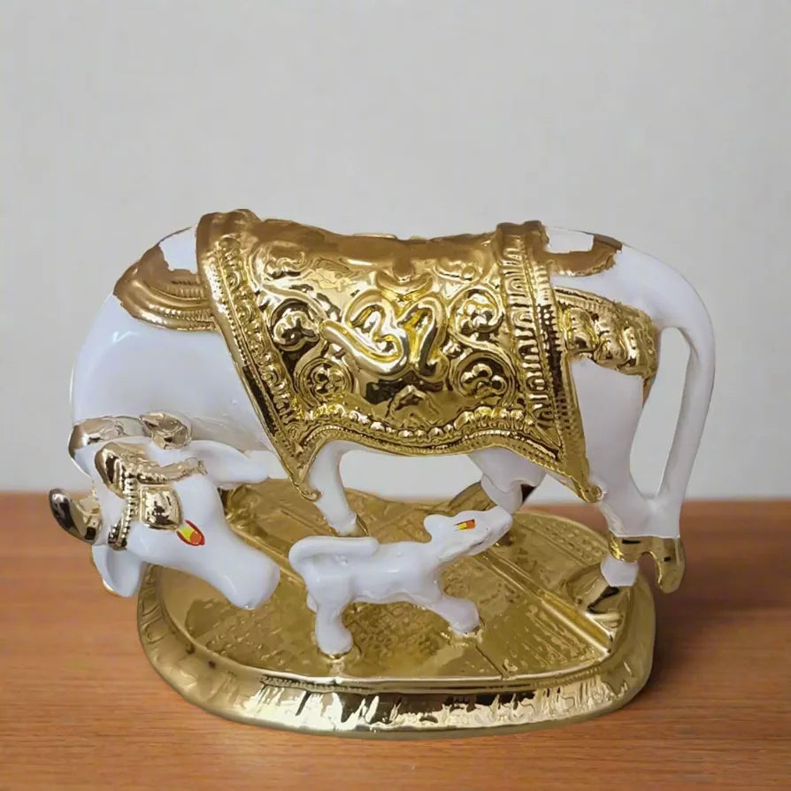 ALILA Vastu Kamdhenu Cow with Calf Idol | 24K Gold & 999 Silver Plated | Excellent Vastu Correction Remedy for Financial Problems | Wedding & Housewarming Gift 