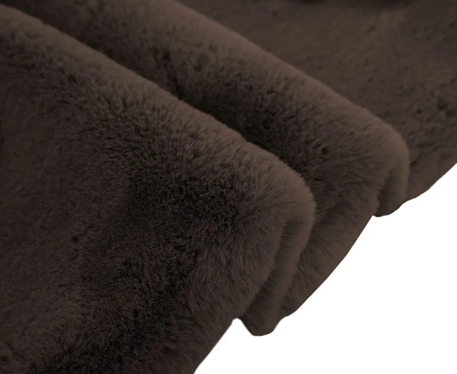 LUXE HOME INTERNATIONAL Ruffle Bath Mat Rabbit Fur 1000 Gsm Bathroom Door Rectangular Foot Mats Anti Skid Water Absorbent Easy Machine Washable Rug For Entrance