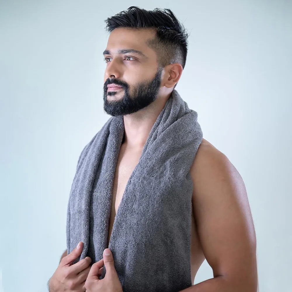 HEELIUM Bamboo Bath Towel | Ultra Absorbent | 3X Softer Than Cotton Towels | 140 x 70 cm - 600 GSM | Pack of 1 - Grey