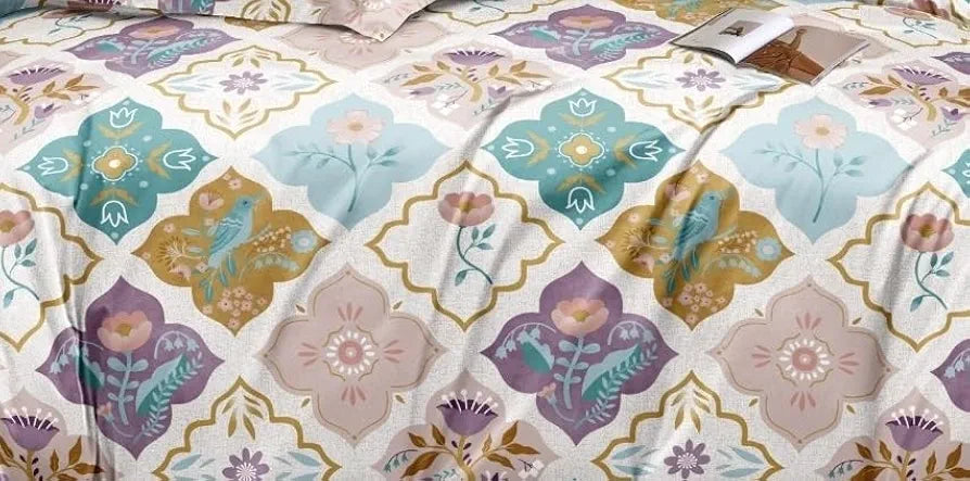 THE HOME STYLE Supersoft Cotton Feel Glace Cotton King Size Printed Flat Double Bedsheet wih 2 Pillow Cover II 400 TC, 90