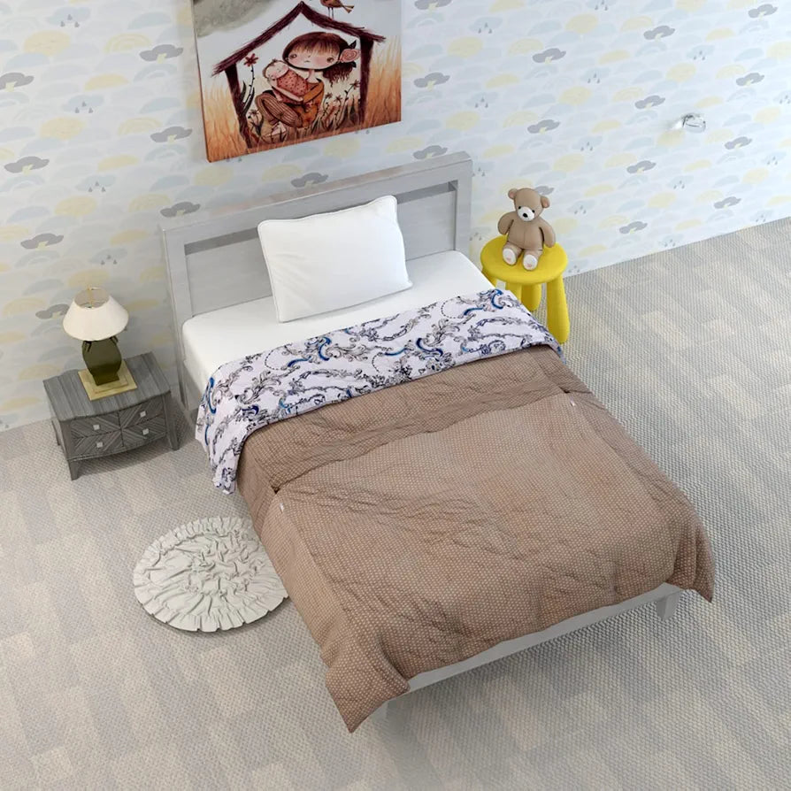 Divine Casa 120 GSM Microfiber Reversible Kids Single Bed Comforter | Ultra-Soft Toddler Blanket | Lightweight & Cozy | All-Season Bedding for Babies & Kids | 135 x 100 cm, Royal Paisley