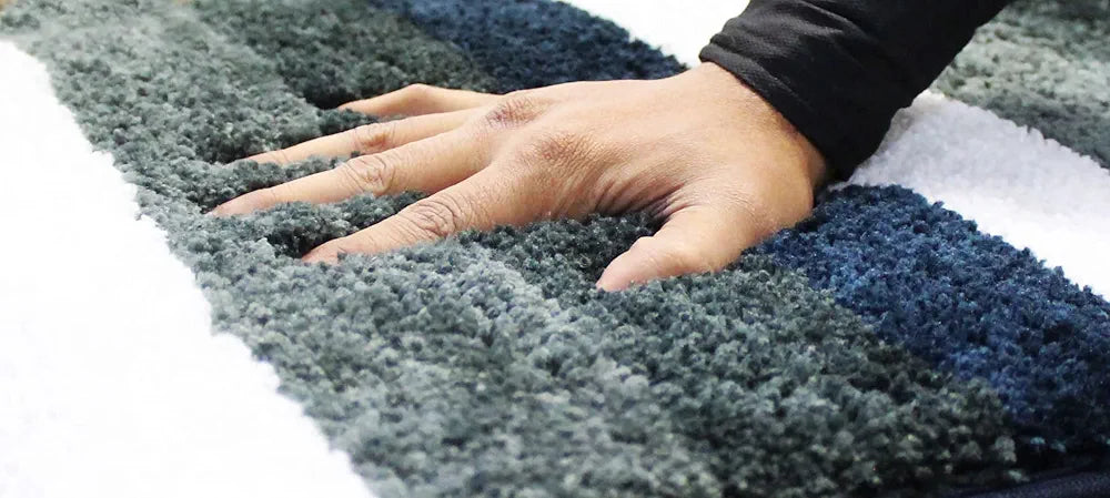 Luxe Home Bathmat 2500 GSM Microfiber Anti Skid Slip Water Absorbent Machine Washable and Quick Dry Jaricho Mats for Bathroom 