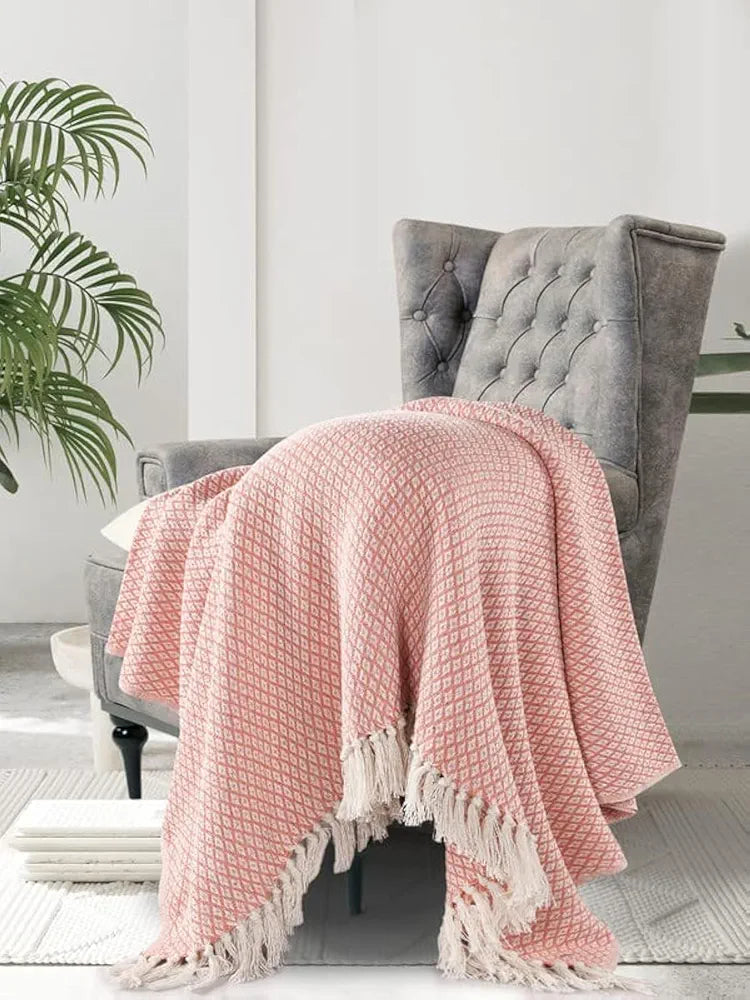 SASHAA WORLD Cotton Soft Throw Blanket | Used Both Indoor and Outdoor |Blanket for Living Room, Sofa, Bed & Chair | Peach & White Throw Blanket| Pack of 1, 160 X130 Cm