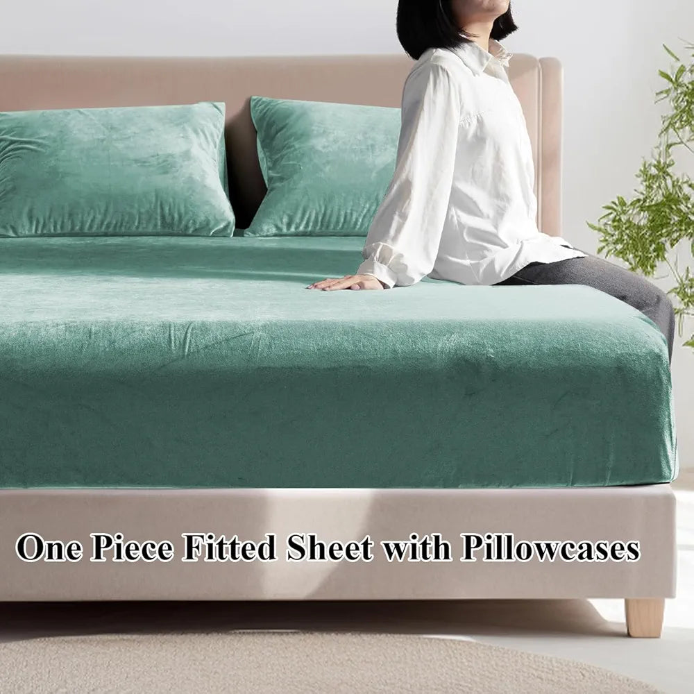 Cloth Fusion 200 TC Warm Winter Elastic Fitted Bedsheet for Double Bed King Size with 2 Pillow Covers, Cozy Woolen Bedsheets for Double Bed 