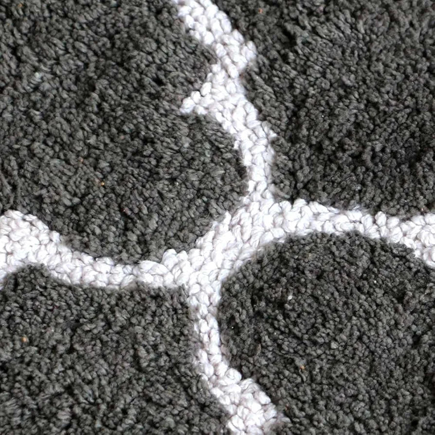THE HOME TALK Cotton Bathmats | Water Absorbent Runners | Quatrefoil Design Rugs | Floor Mats for Kitchen, Bathroom & Sink | Ultra Soft Mats | Non-Slip | Pack of 1 | 40 x 60cm | Dark Grey Store