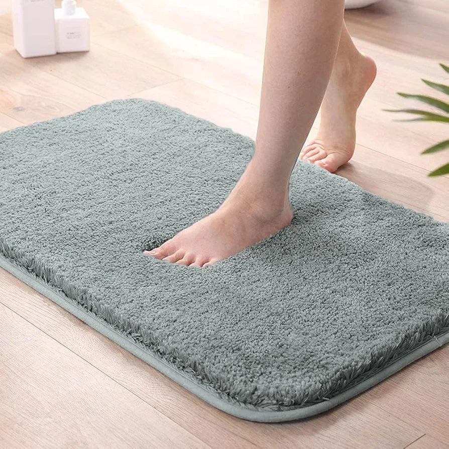 LUXE HOME INTERNATIONAL Bath Mat Super Soft Non Slip Vegas Mats for Bathroom, Kitchen, Bedroom, and Door  Pack of 1, Rectangular, Microfiber
