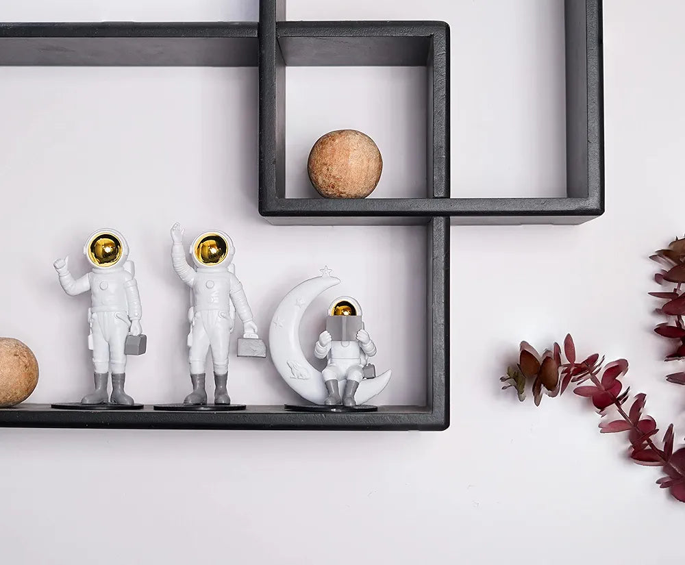 Street27 Resin 3Pcs Astronaut Figurine Mirror Spaceman Ornament, Home, Office, Desktop Decoration Bookshelves Outer Space Room Décor Astronaut Statues Sculpture , Space