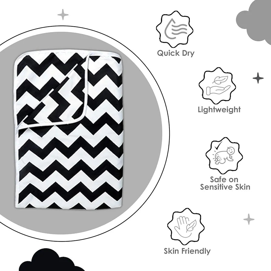Divine Casa 120 GSM Microfiber Single Kids Dohar  | Soft & Lightweight Throw Blanket | Cozy & Breathable | All-Season Comfort | 140 x 100 CM | Zig-Zag Pattern | Anthracite