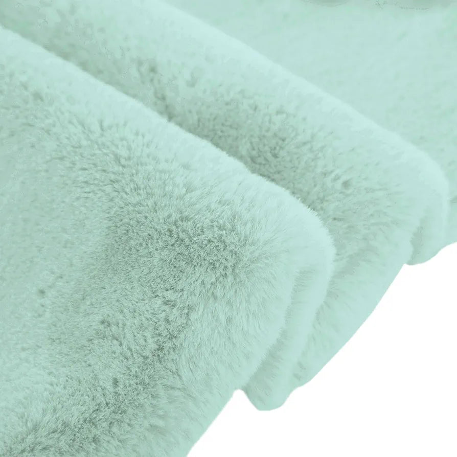 LUXE HOME INTERNATIONAL Rectangular Bath Mat Super Soft Anti Skid Rabbit Fur  Bathroom Mats for Bedroom, Door, Kitchen Floor  Pack of 1