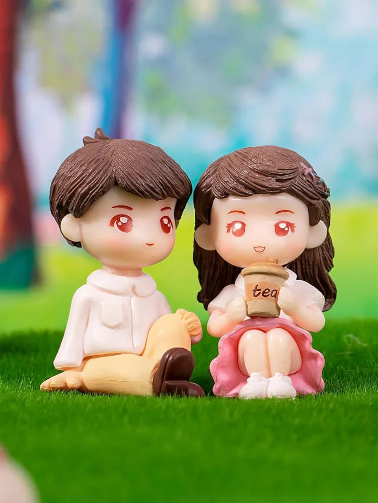 SATYAM KRAFT 1 Set  Miniature Couple Figurines with Bench | Cute Tea Time Resin Dolls for Home Decor, Garden,Tabletop,Cake Decoration,Rakshabandhan Gift,DIY Crafts & Showpiece
