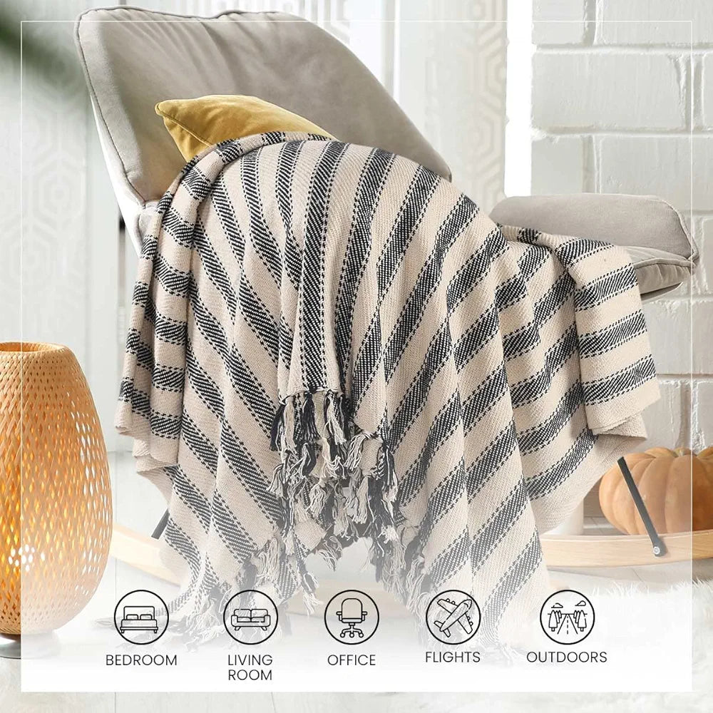 SASHAA WORLD Striped Sofa Throw Medium with Tasselled Edges 