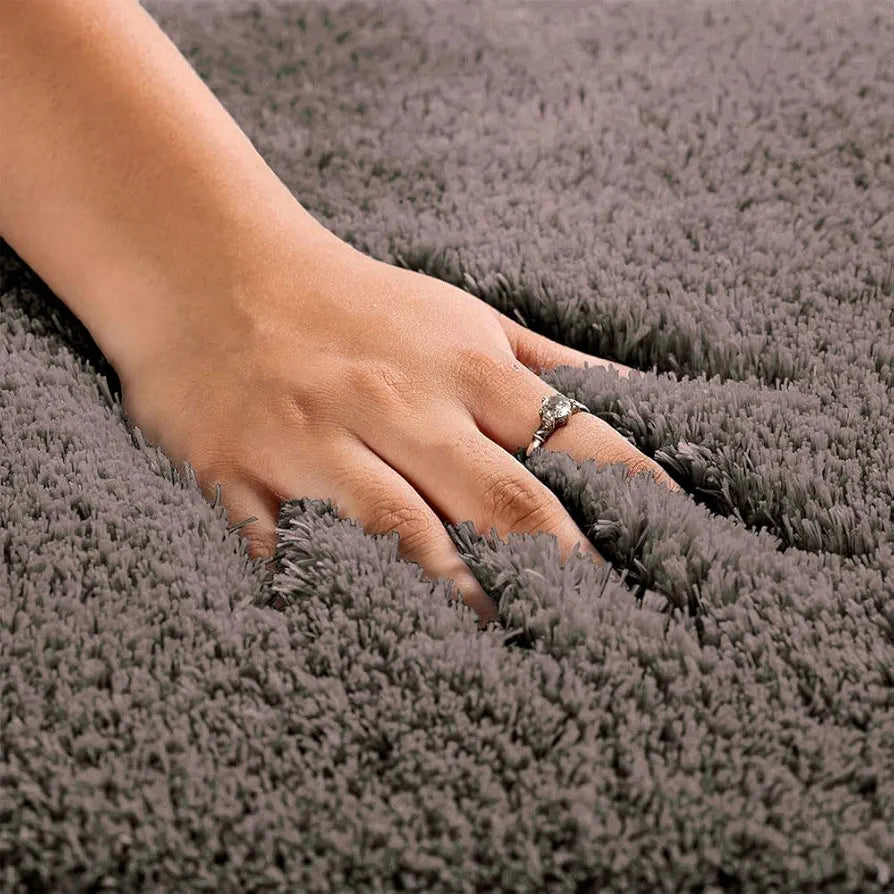 LUXE HOME INTERNATIONAL Microfiber Bath Mat Super Soft Non Slip Vegas Rectangular Mats For Bathroom,DoorPack of 1,Grey