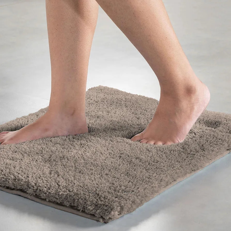 LUXE HOME INTERNATIONAL Microfiber Rectangular Bath Mat Super Soft Non Slip Vegas Mats For Bathroom, Door  Pack Of 1