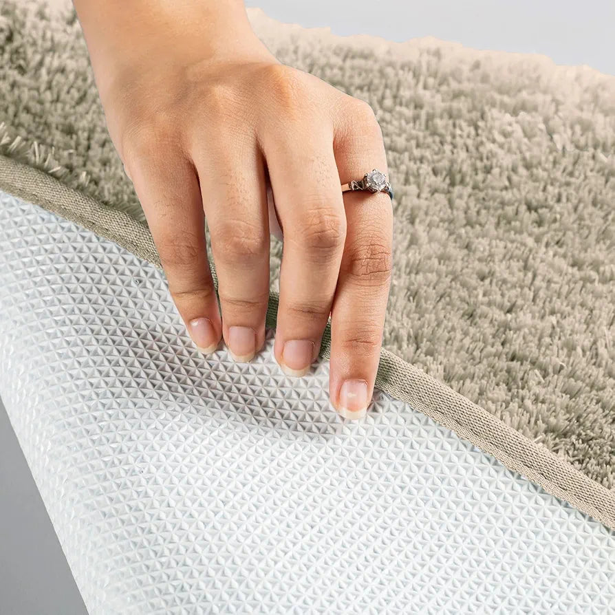 LUXE HOME INTERNATIONAL Microfiber Rectangular Bath Mat Super Soft Non Slip Vegas Mats For Bathroom, Door  Pack Of 1
