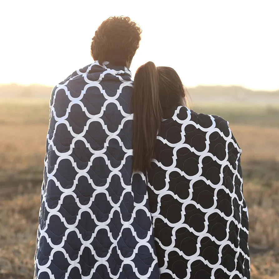 Divine Casa Microfiber 150 GSM Reversible Double Bed Comforter | Ultra Soft & Lightweight Blanket | Cozy & Breathable for All-Weather | 254 x 230 CM, Caviar