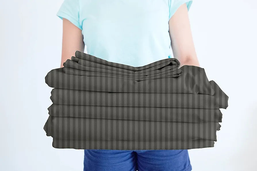 HOMEKART Premium Cotton 210Tc Elastic Fitted Bedsheets with 2 Pillow Covers | Double Bed with Corner Elastic Wrinkelfree Supersoft Solid Pattren Breathable |Size-72 x 68 + 6 inches | Grey