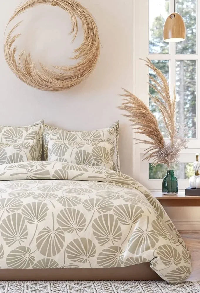 THE HOME STYLE 400 TC Cotton Elastic Fitted All Around Printed Queen Size Double Bed Bedsheet wih 2 Pillow Cover 