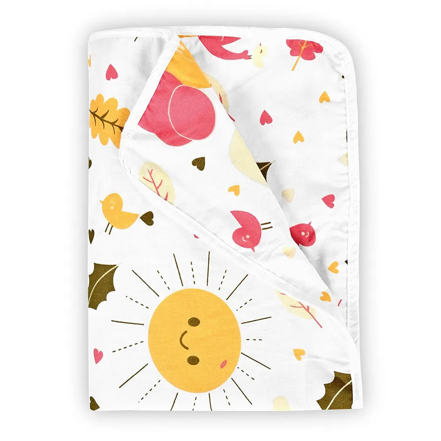 Divine Casa Pure Cotton Printed Single Dohar for Newborn Baby | 120 GSM | Soft & Lightweight Throw Blanket | Cozy & Breathable Bedding | All-Season Comfort | 0-4 Years | 135 x 100 CM, Marlin White