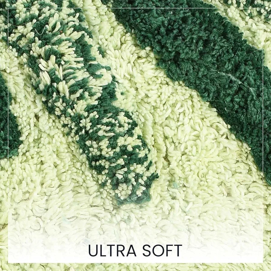 SASHAA WORLD Cotton Leaf Patterned Bathmat | Soft, Absorbent & Cozy | Anti-Skid Latex Backing for Stability | Perfect for Bathroom, Bedroom, Hotels, or Spa | 50x80 cm, Green