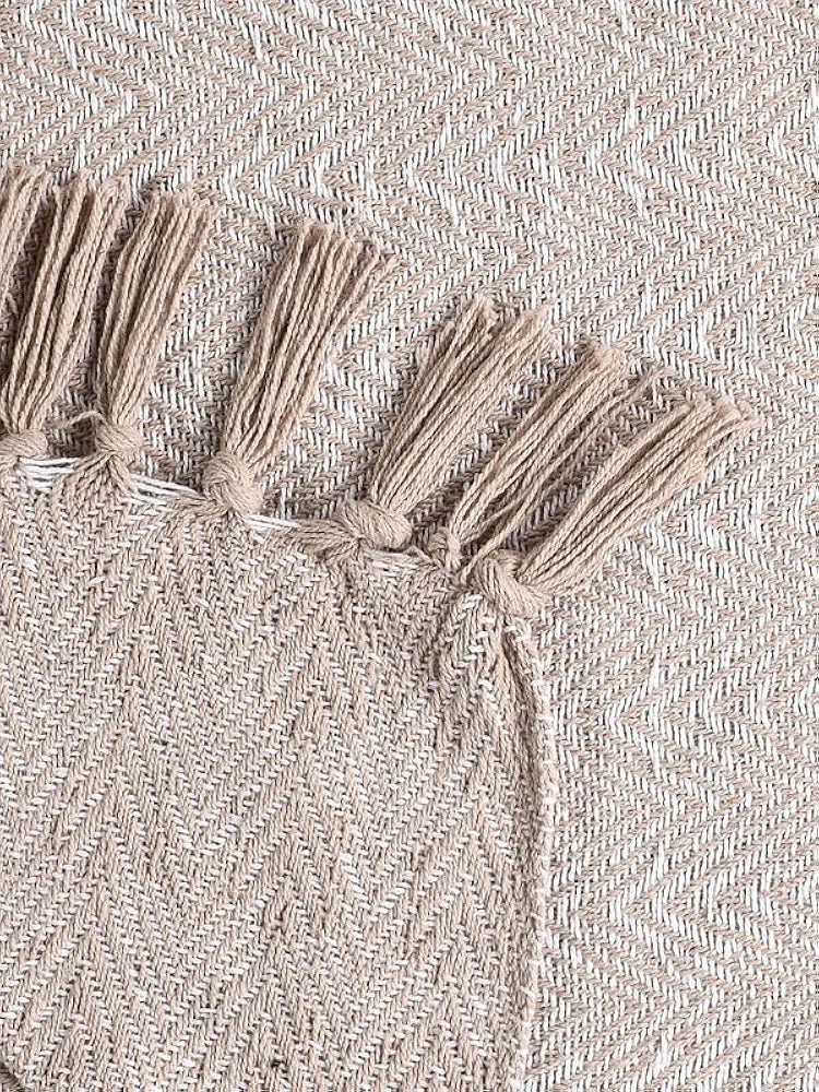 SASHAA WORLD Soft Herringbone Throw Blanket | Used Both Indoor and Outdoor |Blanket for Living Room, Sofa, Bed & Chair | Grey Throw Blanket| Pack of 1, 180 x130 cm