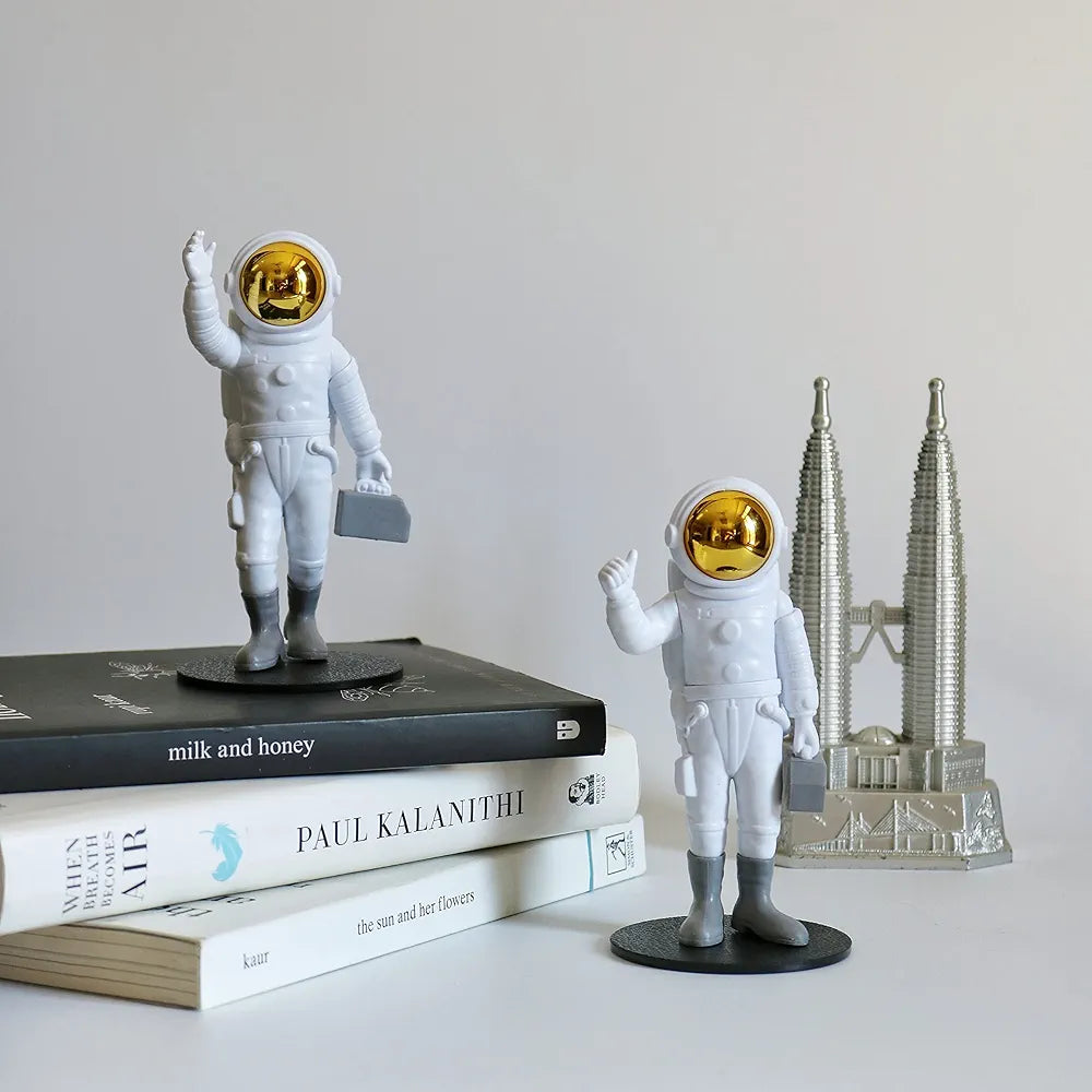 Street27 Resin 3Pcs Astronaut Figurine Mirror Spaceman Ornament, Home, Office, Desktop Decoration Bookshelves Outer Space Room Décor Astronaut Statues Sculpture , Space