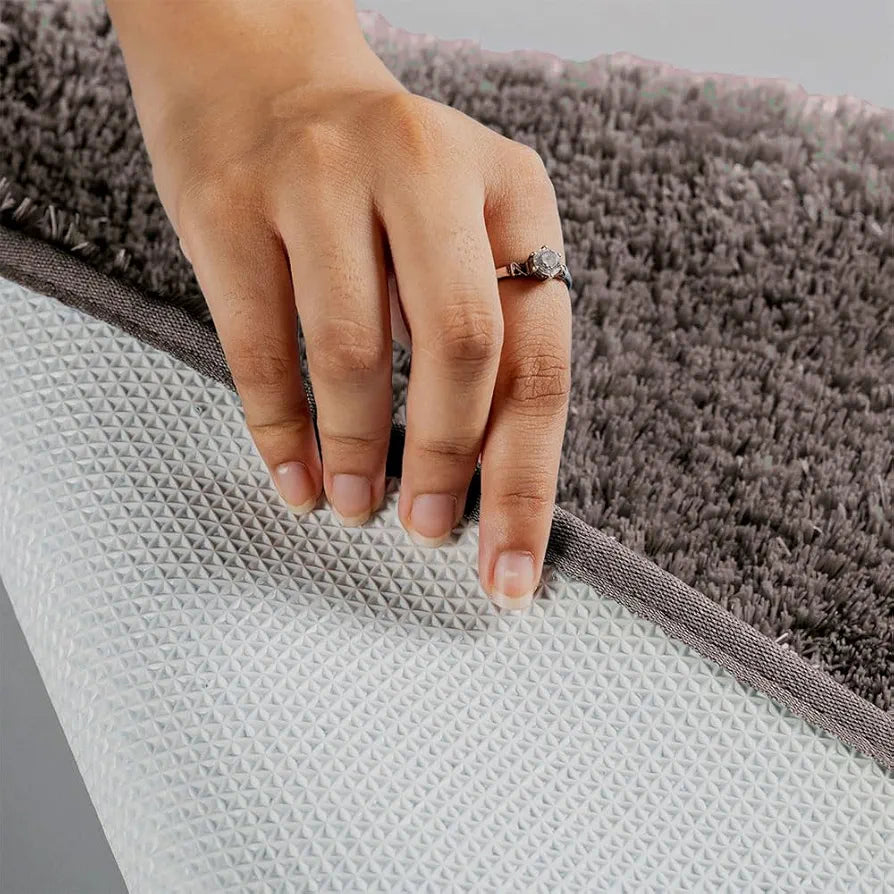 LUXE HOME INTERNATIONAL Microfiber Bath Mat Super Soft Non Slip Vegas Rectangular Mats For Bathroom,DoorPack of 1,Grey