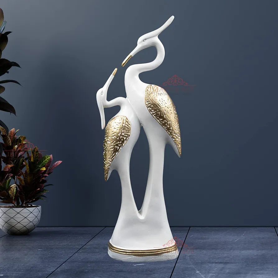 JAIPUR ACE Resin Paradise Pair of Kissing Swan Couple Statue Sculptures Showpieces Creative Abstract Design Art Figurine for Home Living Room Decorative Display 