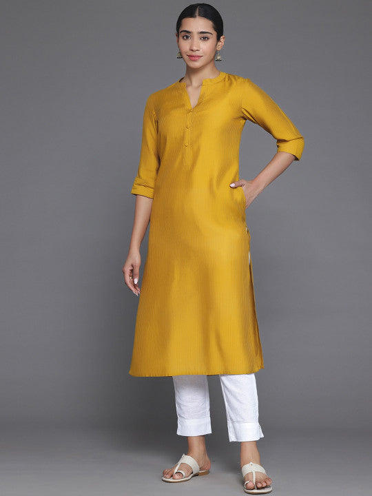 Libas Mandarin Collar Straight Kurta