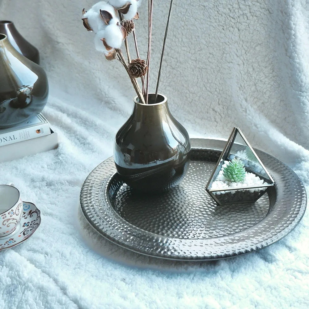 Behoma Metal Flower Vase for Home Decor Living Room Kitchen Office Wedding Round Shape Metal Table Decorative Flower Pot Brass Colour Small 