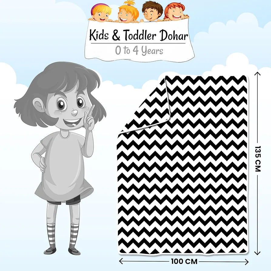 Divine Casa 120 GSM Microfiber Single Kids Dohar  | Soft & Lightweight Throw Blanket | Cozy & Breathable | All-Season Comfort | 140 x 100 CM | Zig-Zag Pattern | Anthracite
