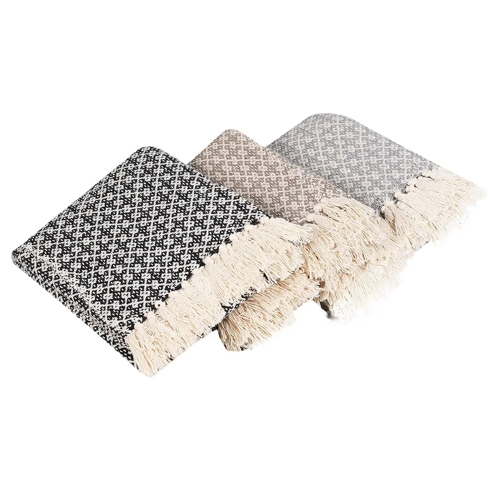 SASHAA WORLD Soft Throw Blanket | Used Both Indoor and Outdoor |Blanket for Living Room, Sofa, Bed & Chair | Grey Throw Blanket| Pack of 1, 180 x130 cm, Cotton| Reversible