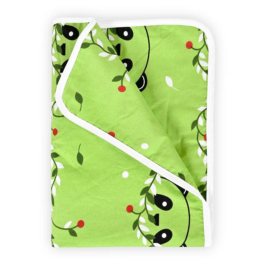 Divine Casa Pure Cotton Printed Single Dohar for Newborn Baby | 120 GSM | Soft & Lightweight Throw Blanket | Cozy & Breathable Bedding | All-Season Comfort | 0-4 Years | 135 x 100 CM, Ice Green