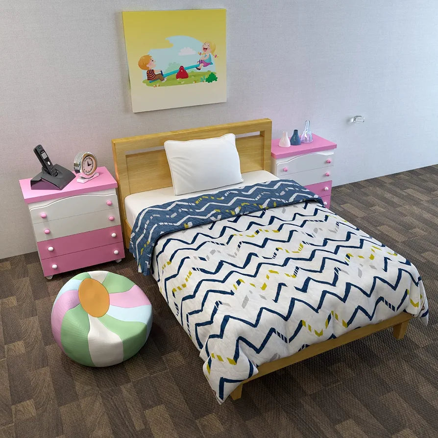 Divine Casa 120 GSM Microfiber Reversible Kids Single Bed Comforter | Ultra-Soft Toddler Blanket | Lightweight & Cozy | All-Season Bedding for Babies & Kids | 135 x 100 cm, Blueprint