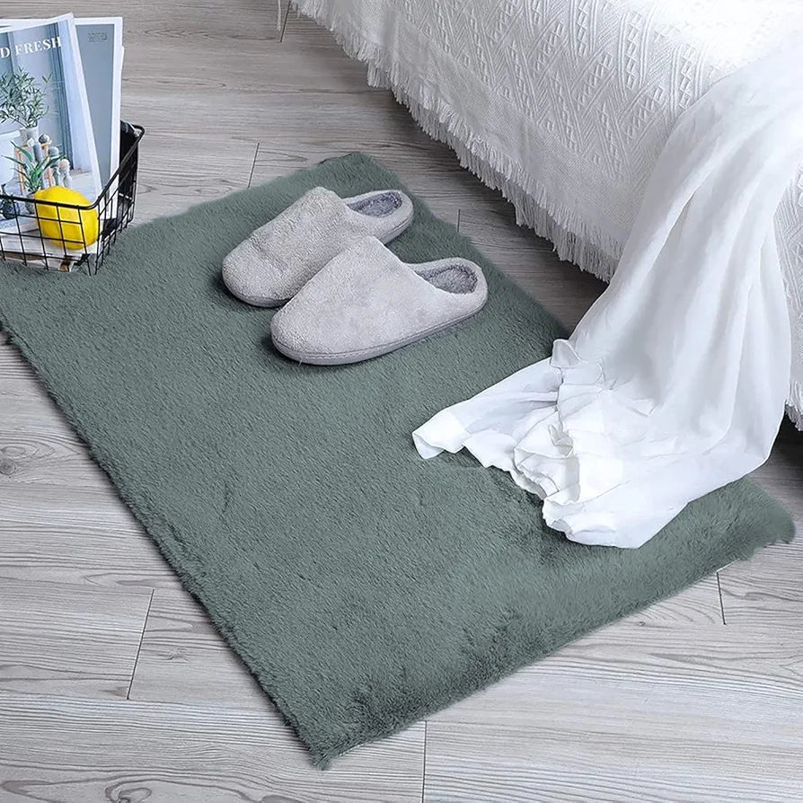 LUXE HOME INTERNATIONAL Ruffle Bath Mat Rabbit Fur 1000 GSM Bathroom Door Rectangular Foot Mats Anti Skid Water Absorbent Easy Machine Washable Rug for Entrance|Kitchen Floor|45X75 Cm|Seige|Pack of 1
