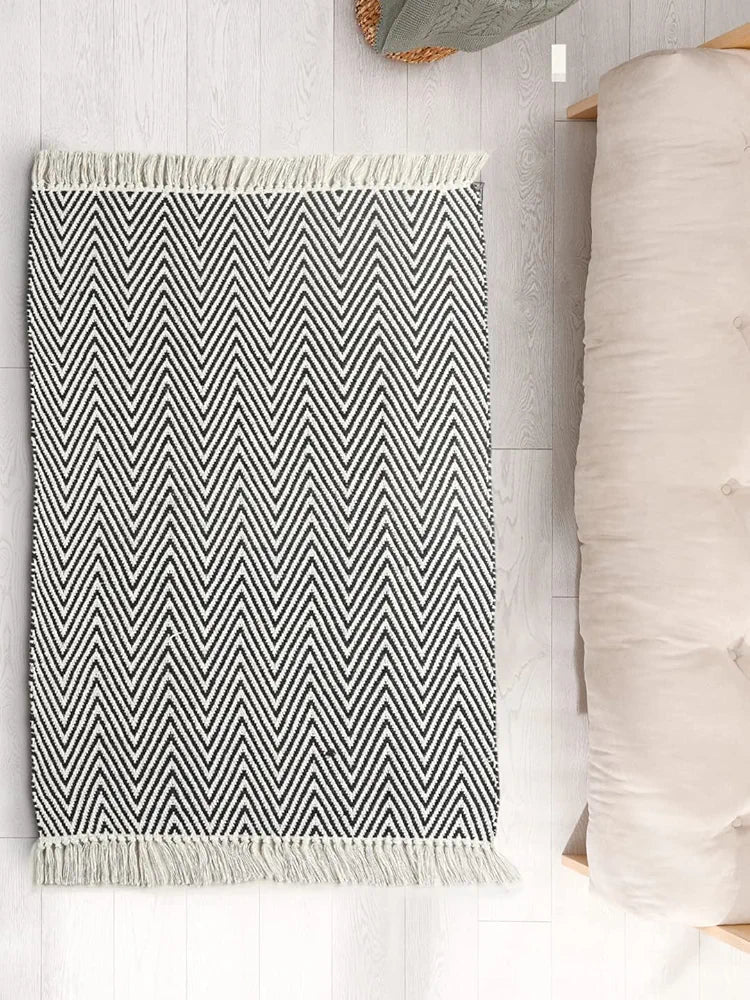 SASHAA WORLD 100% Woven Washable & Reversible Cotton Small Rug, Boho Runner Rug,Chevron Design in Black and White Bathroom Rug, Tasseled Rug for Kitchen 